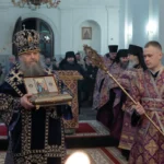 В НОВОГРУДСКОЙ ЕПАРХИИ ВСТРЕЧАЛИ ПОЯС ПРЕСВЯТОЙ БОГОРОДИЦЫ