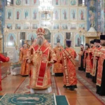 АРХИЕПИСКОП ГУРИЙ СОВЕРШИЛ ВЕЛИКУЮ ПАСХАЛЬНУЮ ВЕЧЕРНЮ В КАФЕДРАЛЬНОМ СОБОРЕ ГОРОДА СЛОНИМ