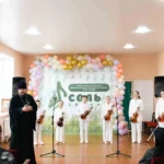 В НОВОГРУДСКОЙ ЕПАРХИИ ПРОШЕЛ ПЕРВЫЙ ТВОРЧЕСКИЙ ФЕСТИВАЛЬ ПРАВОСЛАВНОЙ МОЛОДЕЖИ «СОЛЬ ЗЕМЛИ»